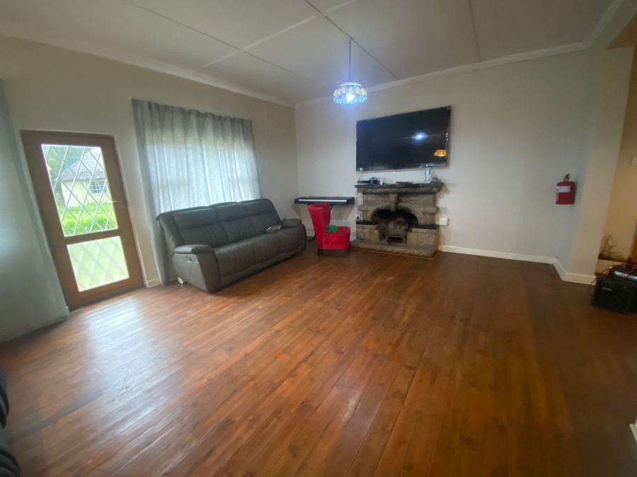 To Let 3 Bedroom Property for Rent in Amberdale Eastern Cape